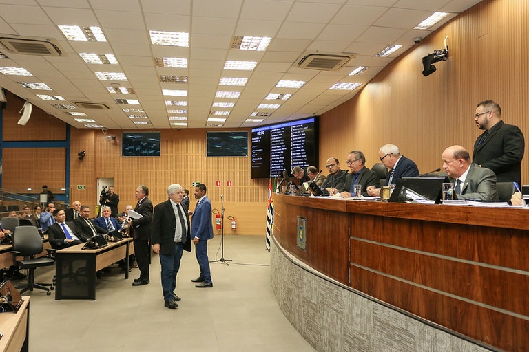 Nesta terça-feira (13), Câmara doará R$ 5 milhões para a prefeitura: austeridade e eficiência do Legislativo possibilitaram economia