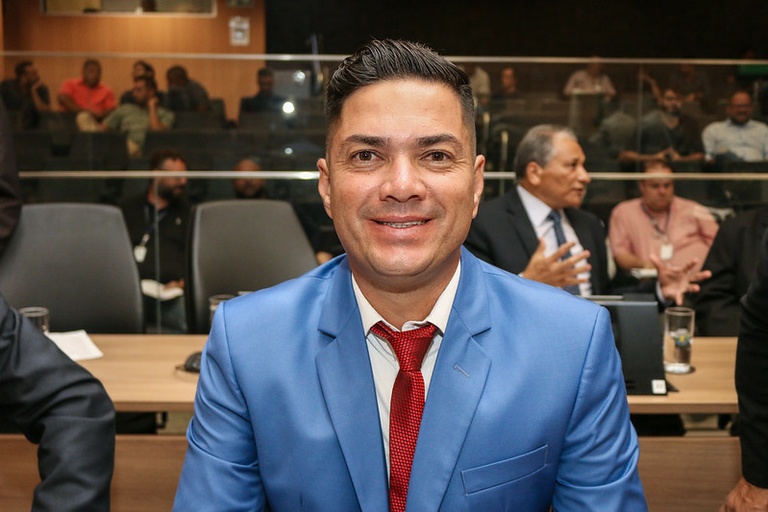 Otto Alejandro encaminha indicação para implantação de ciclovia e ciclofaixa no Distrito do Ouro Verde