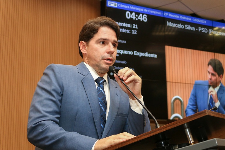 Marcelo Silva protocola Projeto de Lei que garante redução de duas horas diárias de trabalho a servidor que possua filho portador de necessidades especiais