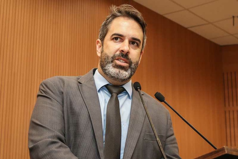 Nelson Hossri protocola Projeto de Lei que proíbe eventos que façam apologia a drogas; Marcha da Maconha está entre os vetados
