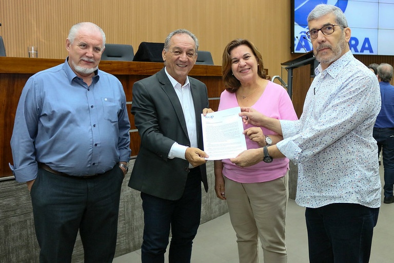Câmara prepara PL para tornar compulsórias as notificações sobre intoxicações por metanol; medida é resultado de debate sobre os riscos de adulteração de combustíveis