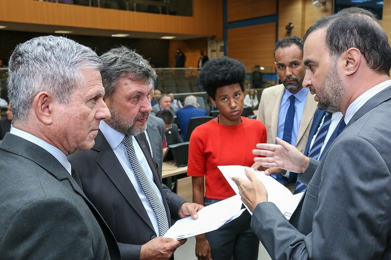 Em votação definitiva, vereadores aprovam criação de mais de 600 cargos na Saúde e 100 de assistente social e psicólogo na Educação Pública de Campinas; Procentro também é aprovado em análise final