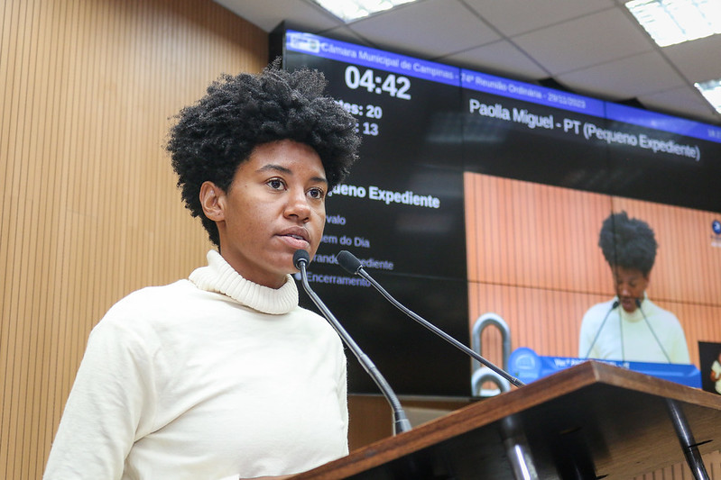 Paolla Miguel homenageia ex-vereador Pedro Tourinho com título de Cidadão Campineiro