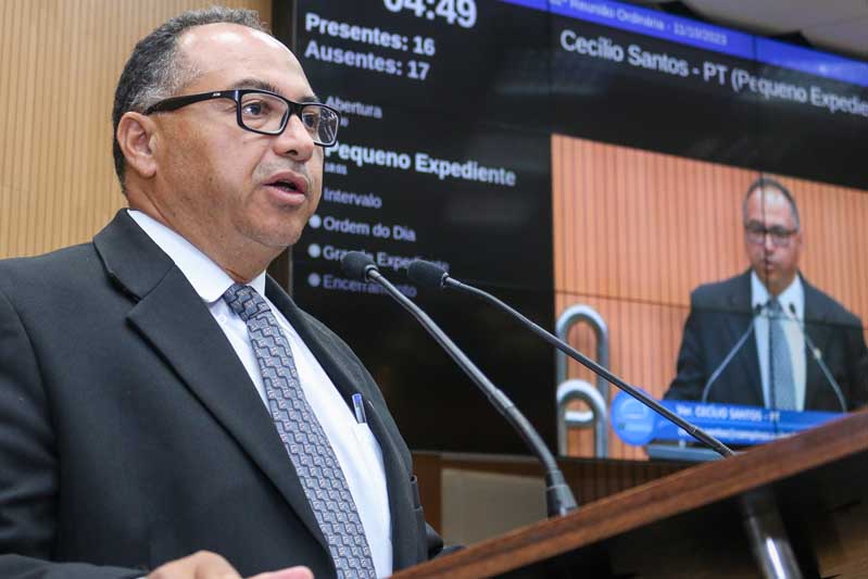 Cecílio Santos promove, no plenário da Câmara, debate sobre políticas públicas para o idoso
