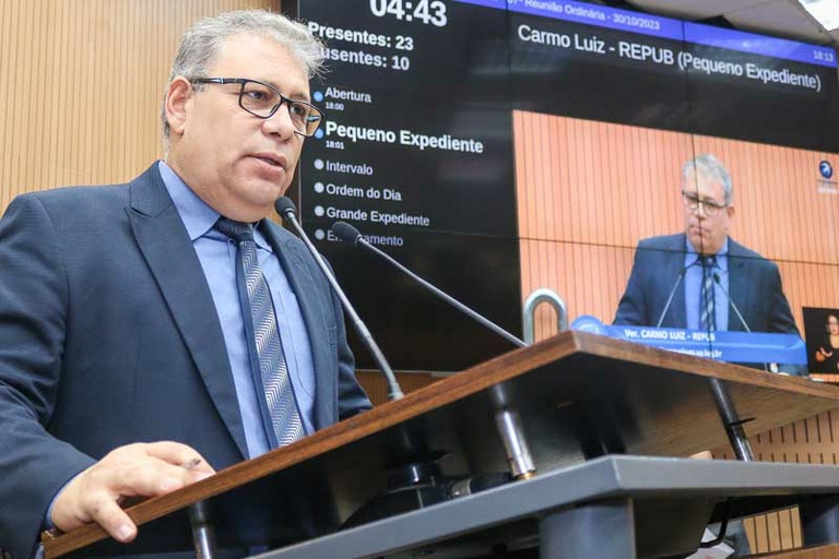 Em moção, Carmo Luiz apela ao DER por iluminação pública em pontos de ônibus da Rodovia Santos Dumont