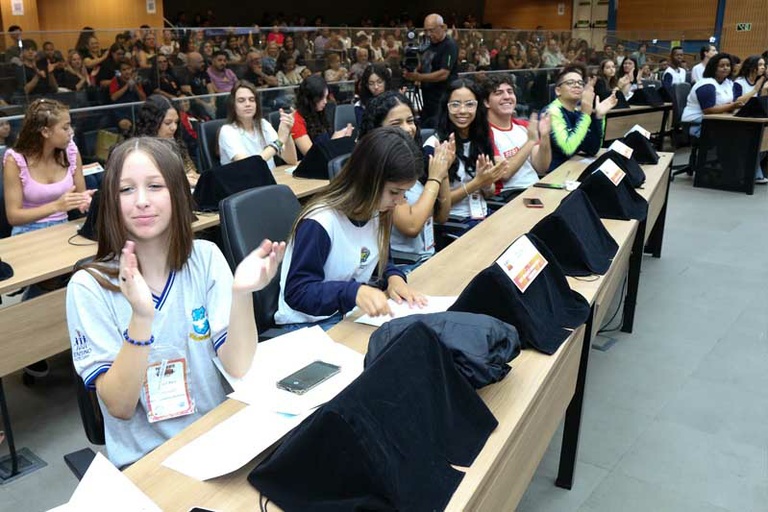 Parlamento Jovem encerra as atividades com a apresentação de 32 Projetos de Lei, 19 Indicações e seis  moções