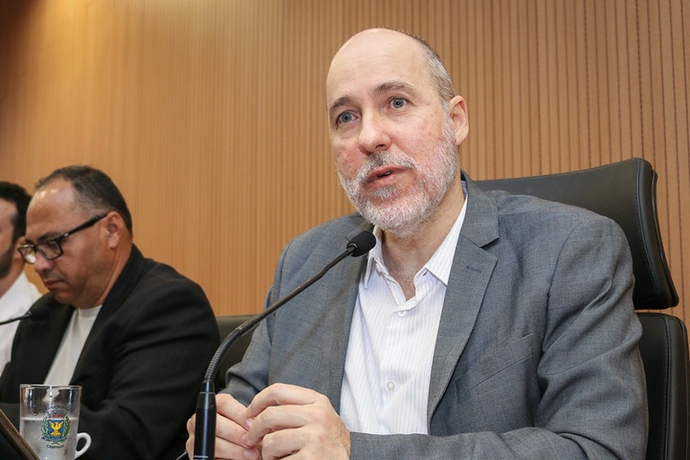 Comissão Especial de Estudos sobre a População em Situação de Rua debate limpeza urbana no centro da cidade