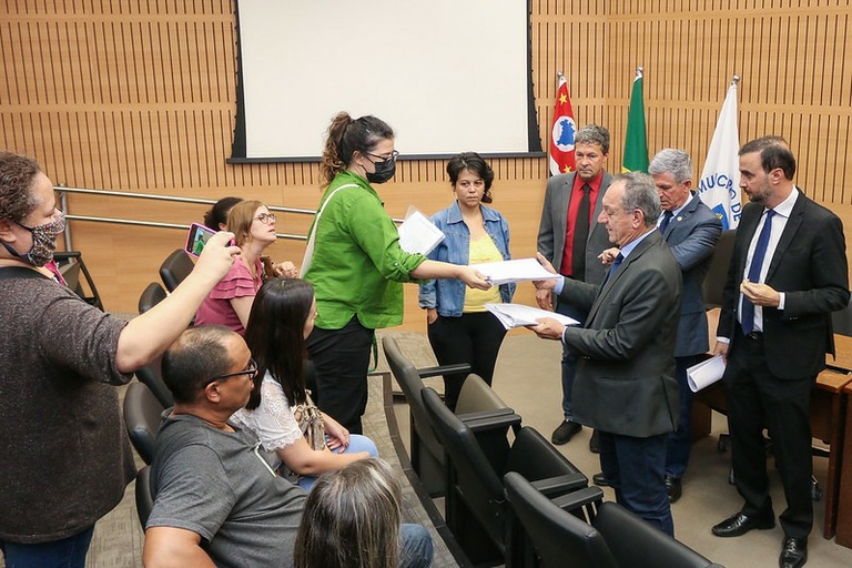 Audiência Pública deste sábado (23) debate concessão de jornada especial de trabalho a servidores responsáveis por pessoas com deficiência