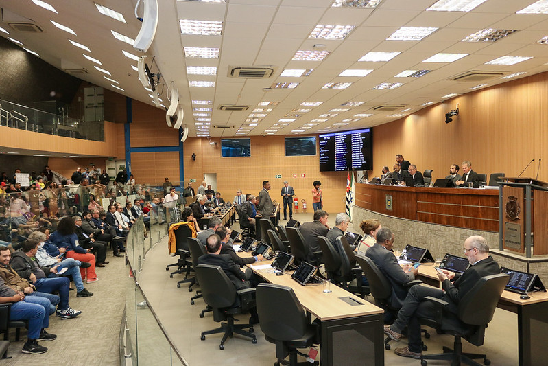Mesa Diretora da Câmara adota medidas para garantir integridade e segurança do público durante reuniões, bem como o bom andamento dos trabalhos legislativos