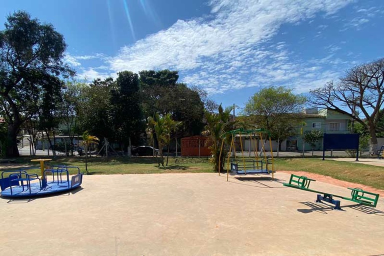 Parque da Lagoa recebe parque inclusivo para crianças portadoras de deficiência e Carmo Luiz celebra resultado de Indicação