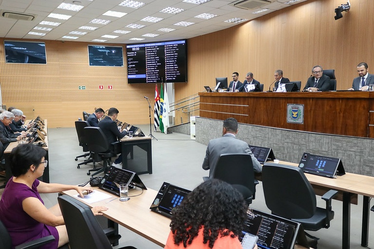 Vereadores aprovam, em primeira votação, Projeto de Lei que transforma Vila Industrial em polo turístico e proposição que reconhece Boquinha de Anjo como símbolo gastronômico e cultural de Campinas
