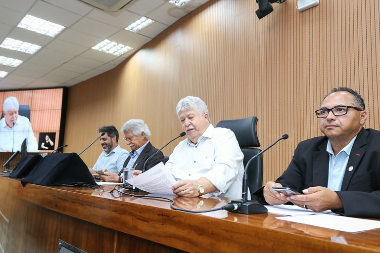 Comissão de Legalidade vota pareceres a três proposições do Executivo, entre elas uma que promove alterações no Camprev