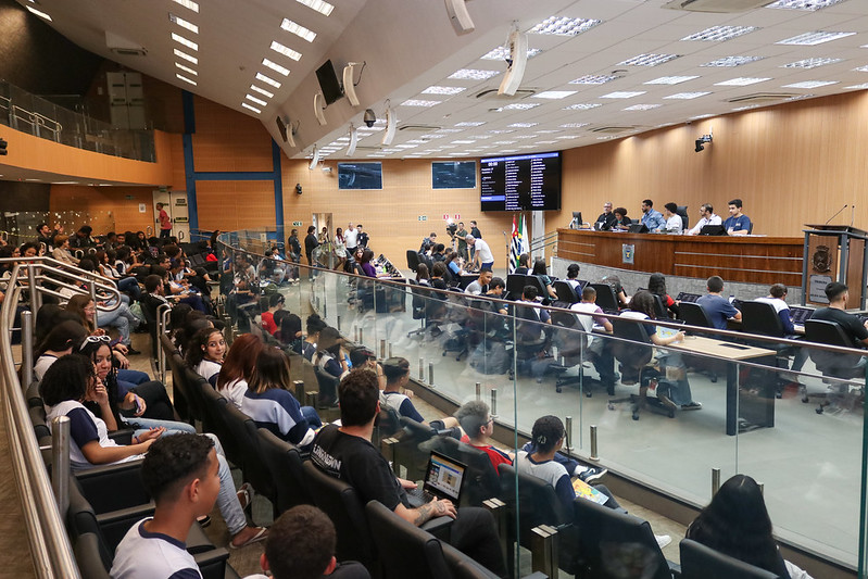 Elecamp organiza 120 eventos de capacitação e educação política cidadã em 2024