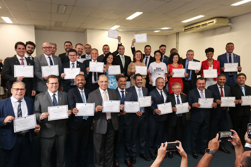 Justiça Eleitoral diploma vereadores, prefeito e vice-prefeito de Campinas para o período 2025-2028 e os deixa aptos para tomar posse em janeiro do ano que vem