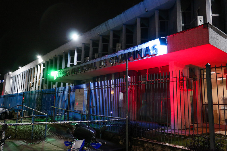 150 anos de imigração italiana: Câmara marca data histórica com iluminação especial e bandeiras no Plenário