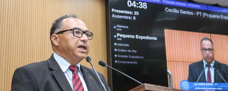 Cecílio Santos reivindica, por meio de Indicação, que Executivo faça manutenção urgente de praça na Vila Formosa