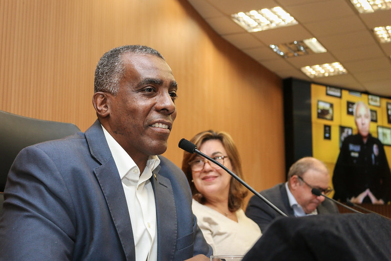 Comissão de Segurança da Câmara recebe diretora do Devisa para discutir a situação da epidemia da dengue em Campinas