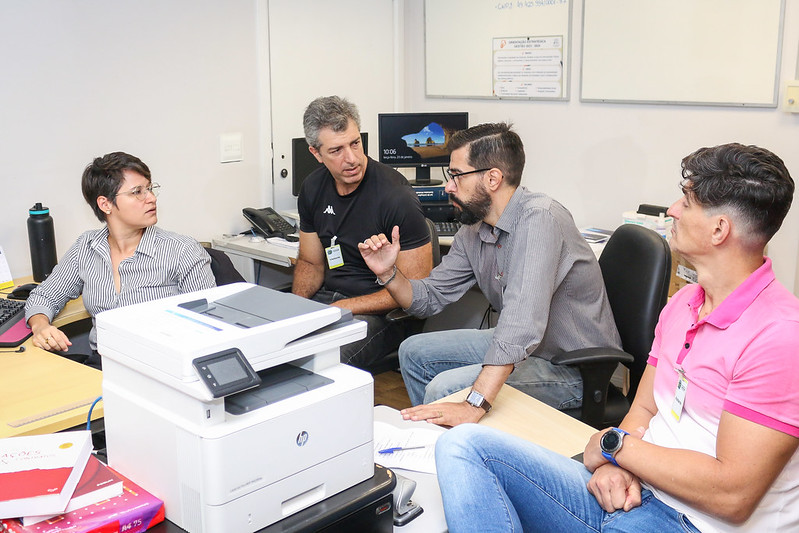 Câmaras de Araras e Valinhos fazem visita ao Legislativo de Campinas para aprender mecanismos de pregão eletrônico e fazer adequações à nova lei de licitações