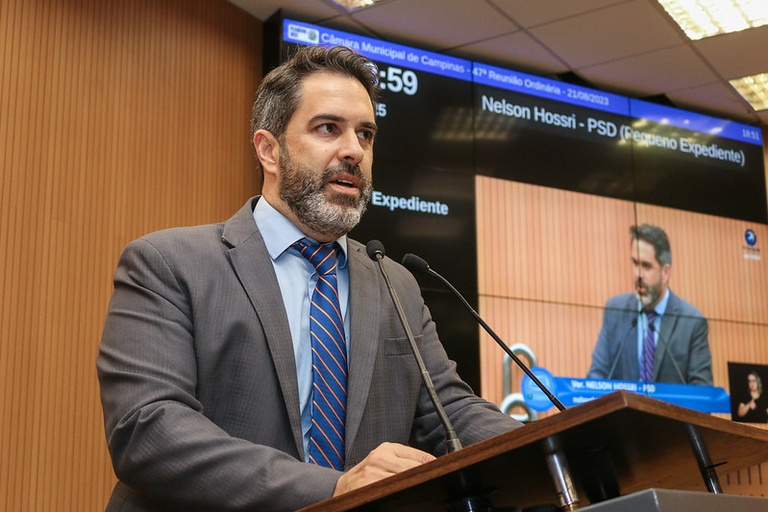 Nelson Hossri reivindica, em Indicação, iluminação pública com luzes tipo LED em todo o bairro Gramado