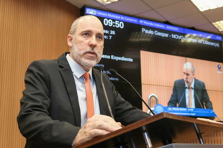 Paulo Gaspar protocola Projeto de Lei que institui Política de Transparência para Habitação Popular e Programa Auxílio Moradia de Campinas