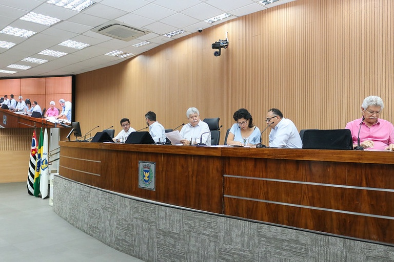 Comissão de Legalidade faz duas Audiências Públicas nesta sexta (21): reajuste a auxiliar e técnico de radiologia, e alteração interna no orçamento da Casa estão em pauta