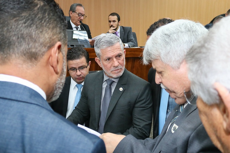 Em definitivo, vereadores aprovam Lei de Diretrizes Orçamentárias para 2025 e ‘Puxadinho Social’