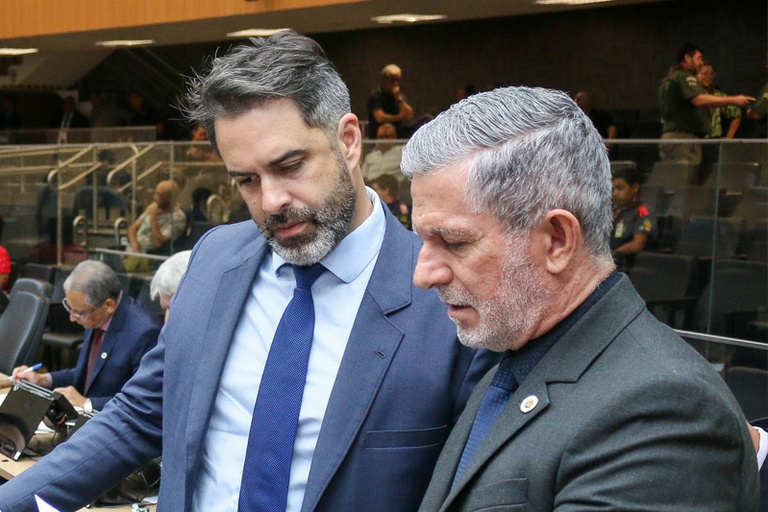 Paulo Haddad assume liderança do PSD, com Nelson Hossri como vice-líder