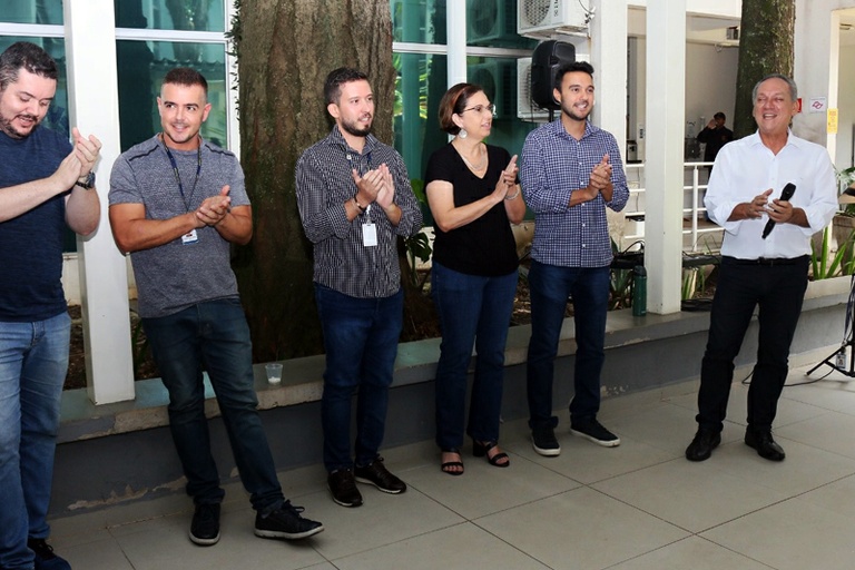 Câmara Integrada comemora aniversariantes de março e marca um ano de retomada da atividade