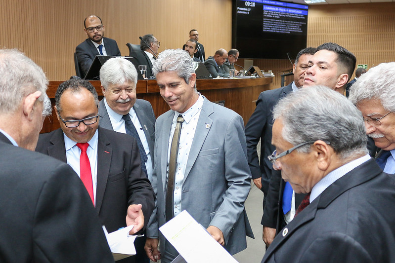 Câmara vota, em definitivo, Projeto de Lei que obriga a instalação de área nos pontos finais de ônibus para descanso, refeição e banheiros para motoristas e fiscais do transporte coletivo