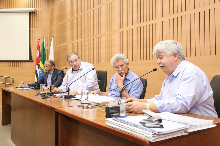 Na manhã de segunda-feira (18), Comissão de Política Urbana realiza três Audiências Públicas em sequência para debater projetos sobre destinação de terrenos, incluindo autorização para transferência de áreas desincorporadas ao Camprev
