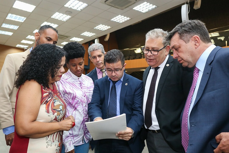 Em definitivo e por unanimidade, vereadores aprovam Projeto de Lei que cria a Campanha Municipal de Popularização das Artes da Cena