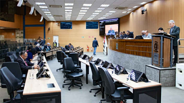 Em turno único, vereadores aprovam sete projetos na 57ª Reunião Ordinária de 2024