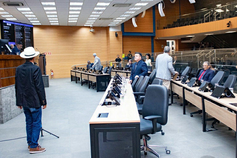 Projetos que seriam votados nesta quarta-feira se somarão à pauta da Reunião Ordinária de segunda (23)