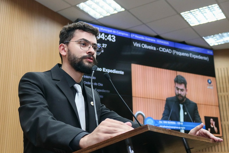 Vini Oliveira protocola projeto que propõe criação do Cadastro Municipal de Pessoas Condenadas por Crime de Estupro e Violência Contra a Mulher