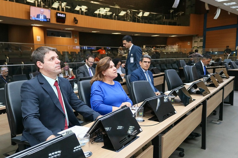 Vereadores aprovam proibição da fabricação, distribuição, comercialização e uso de ‘coleiras de choque’