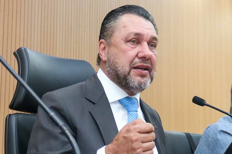 Luiz Cirilo concede Título de Cidadão Campineiro a Ricardo Jorge Tannus, reitor do Grupo UniEduK