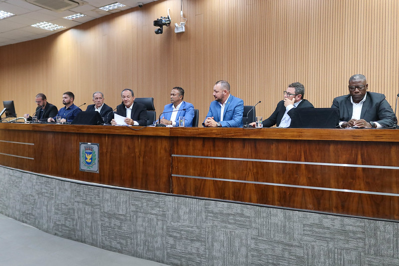 Luiz Rossini é reeleito como presidente do Parlamento da RMC, para o biênio 2025-2026; confira a nova diretoria