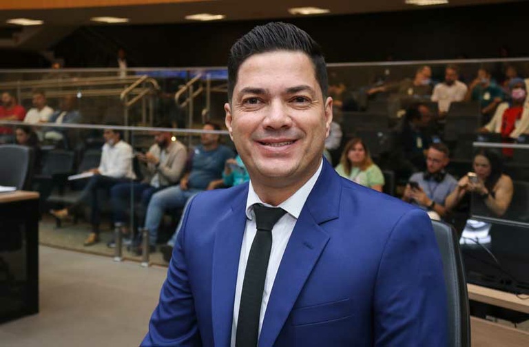 Otto Alejandro protocola Projeto de Lei para que Executivo conceda sensor digital para controle da glicemia a portadores de diabetes tipo 1