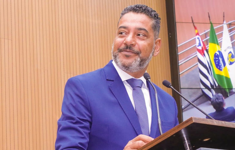 Carlinhos Camelô protocola Projeto de Lei que cria Política Municipal e Centro Integrado de Lutas e Esportes de Combate em Campinas
