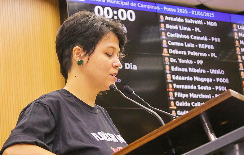 Mariana Conti protocola Projeto de Lei que proíbe homenagens a escravocratas em  Campinas e prevê retirada de monumentos públicos de escravagistas