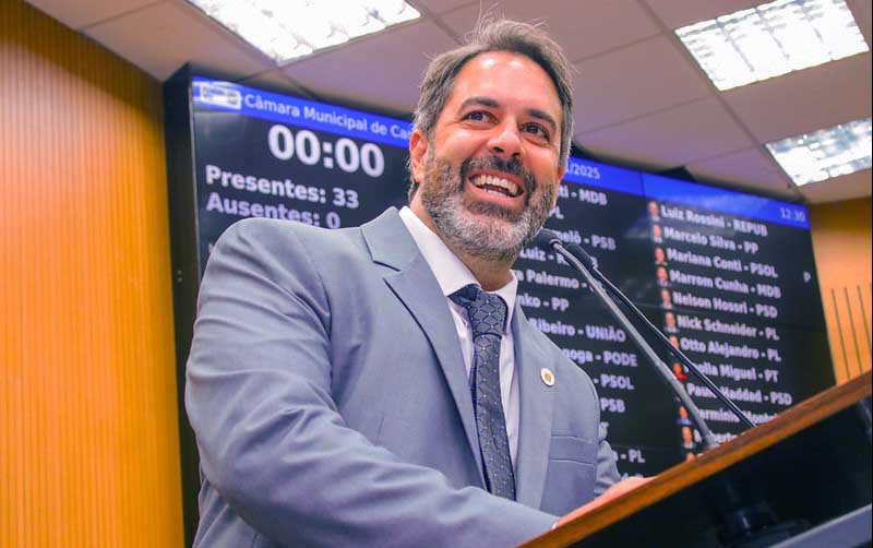 Nelson Hossri protocola Projeto de Lei que cria ‘Rede de Proteção’ para orientar alunos, pais e responsáveis sobre malefícios de músicas com apologia a crime, uso de drogas e pornografia