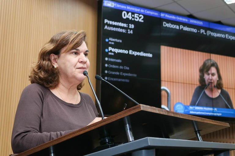 Debora Palermo solicita a adoção do novo Símbolo Internacional de Acessibilidade em Campinas