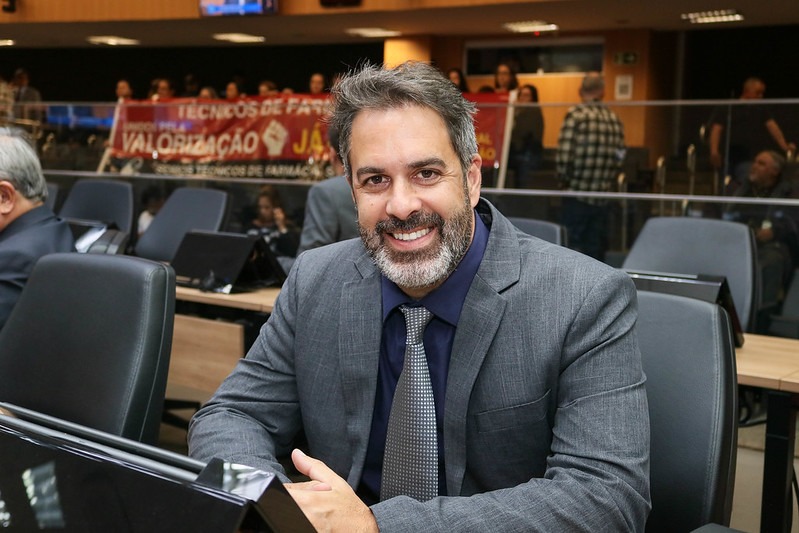 Nelson Hossri propõe tarifa reduzida para Zona Azul com opção de 30 minutos 
