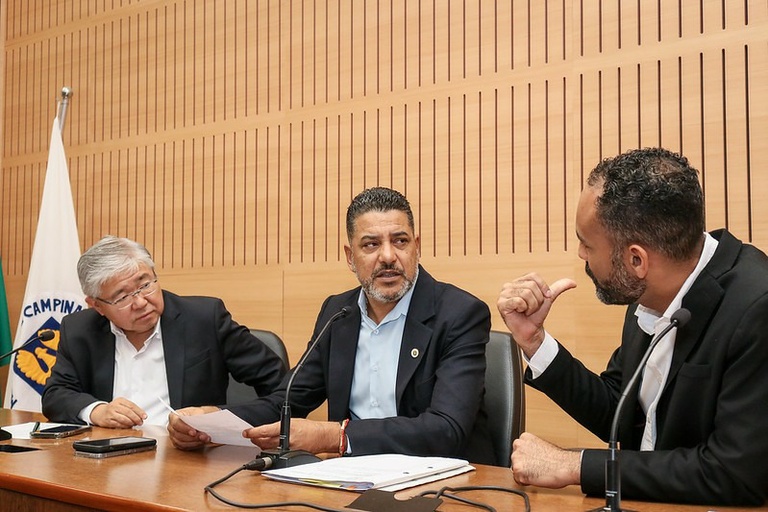Comissão de Finanças avalia projeto que proíbe nomeação em cargos públicos para agressores em Campinas