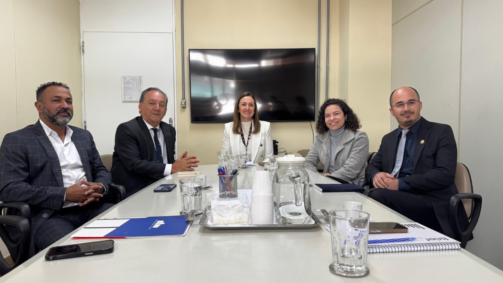 Parlamento da RMC discute com Secretaria Estadual de Saúde gestão do Hospital Estadual de Sumaré