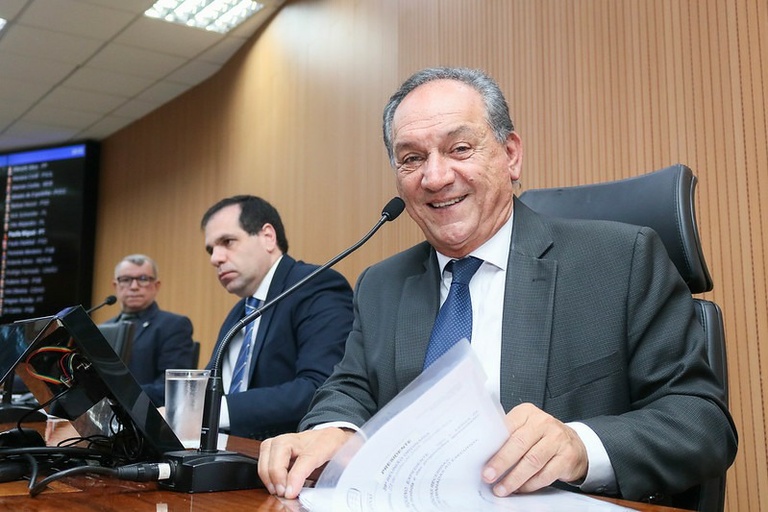 Projeto de Luiz Rossini que denomina Laudelina de Campos Mello o velório do Cemitério dos Amarais passa na Câmara