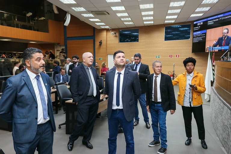 Vereadores aprovam reajuste dos servidores, plano de cargos do Mário Gatti, doação de materiais inservíveis e alteração na Lei de Uso do Solo