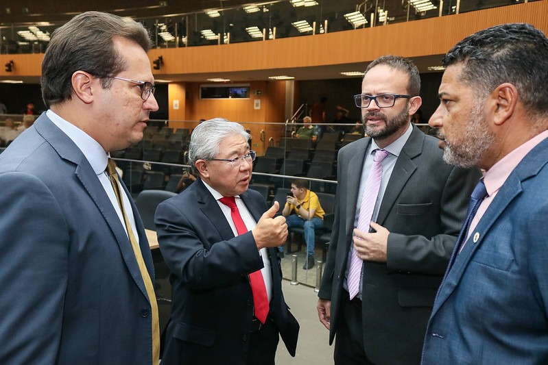 Comissão Especial de Estudos sobre Reforma Tributária realiza primeira reunião para debater os impactos das mudanças no município