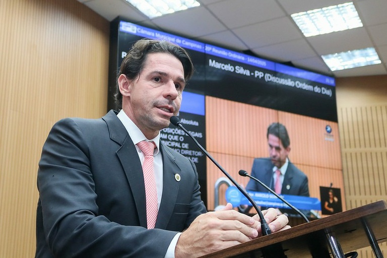 Projeto protocolado por Marcelo Silva proíbe abordagem de passageiros por motoristas irregulares 