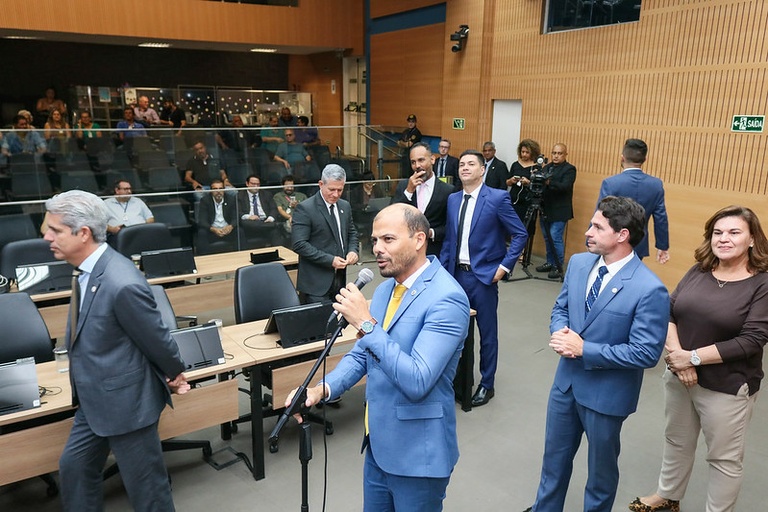 Vereadores aprovam em definitivo PL que prevê isenção da taxa de estadia aos finais de semana e feriados no pátio de veículos 